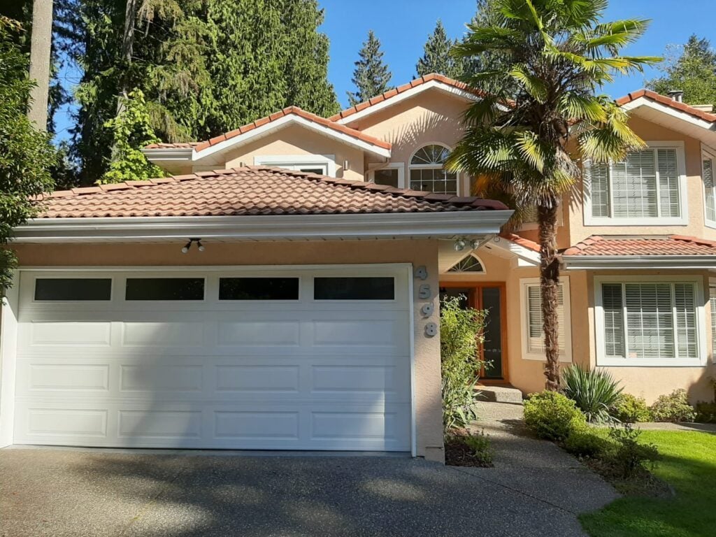 GarageDoor4